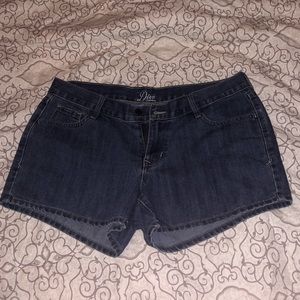 Old navy shorts